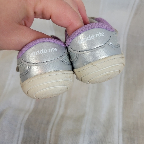 Stride Rite Velcro Slip On Aubrey‎ Sneakers Gray Purple Size Baby Toddler 3 - Picture 4 of 9